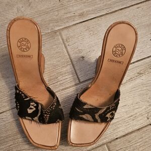 Gianni Bini Brown Women's Sandals